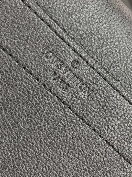 Cheap PM LOCKME LOUIS CHAIN VUITTON 0630